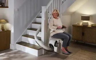 Sedia Montascale TK Home Solutions per Salire e scendere Scale