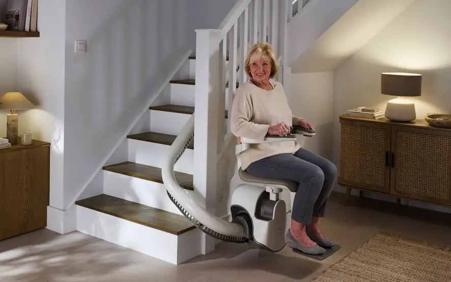 Sedia Montascale TK Home Solutions per Salire e scendere Scale